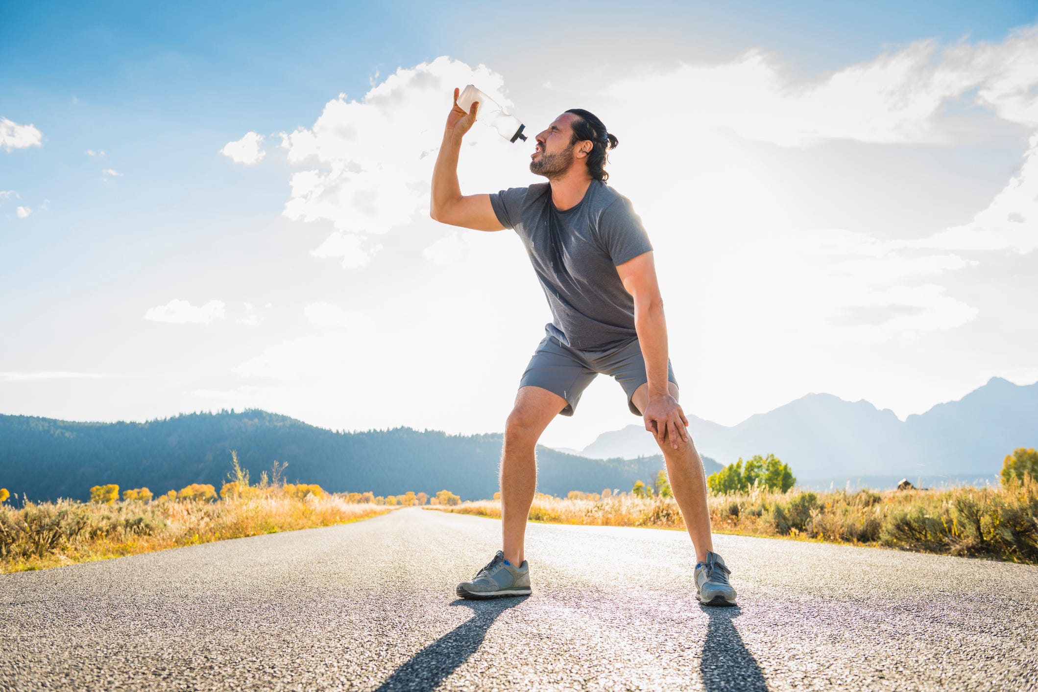 will drinking lots of water cause weight loss