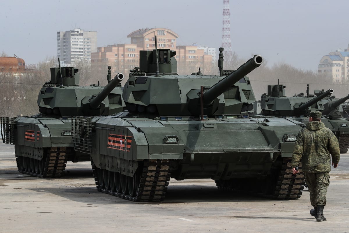 T-14 Armata Tank | Russia Claims New Missile Can Clobber U.S. Tanks