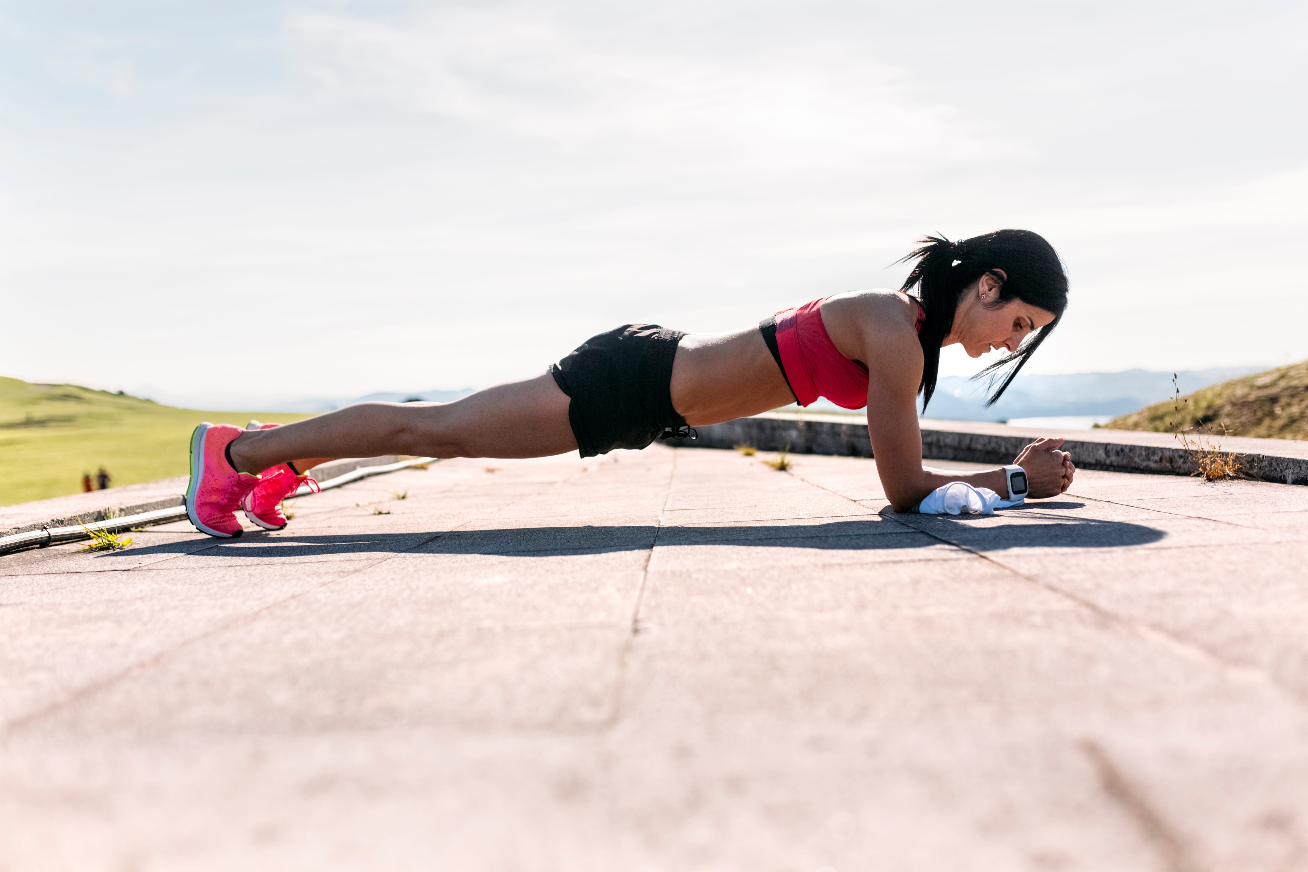 side plank hip dips