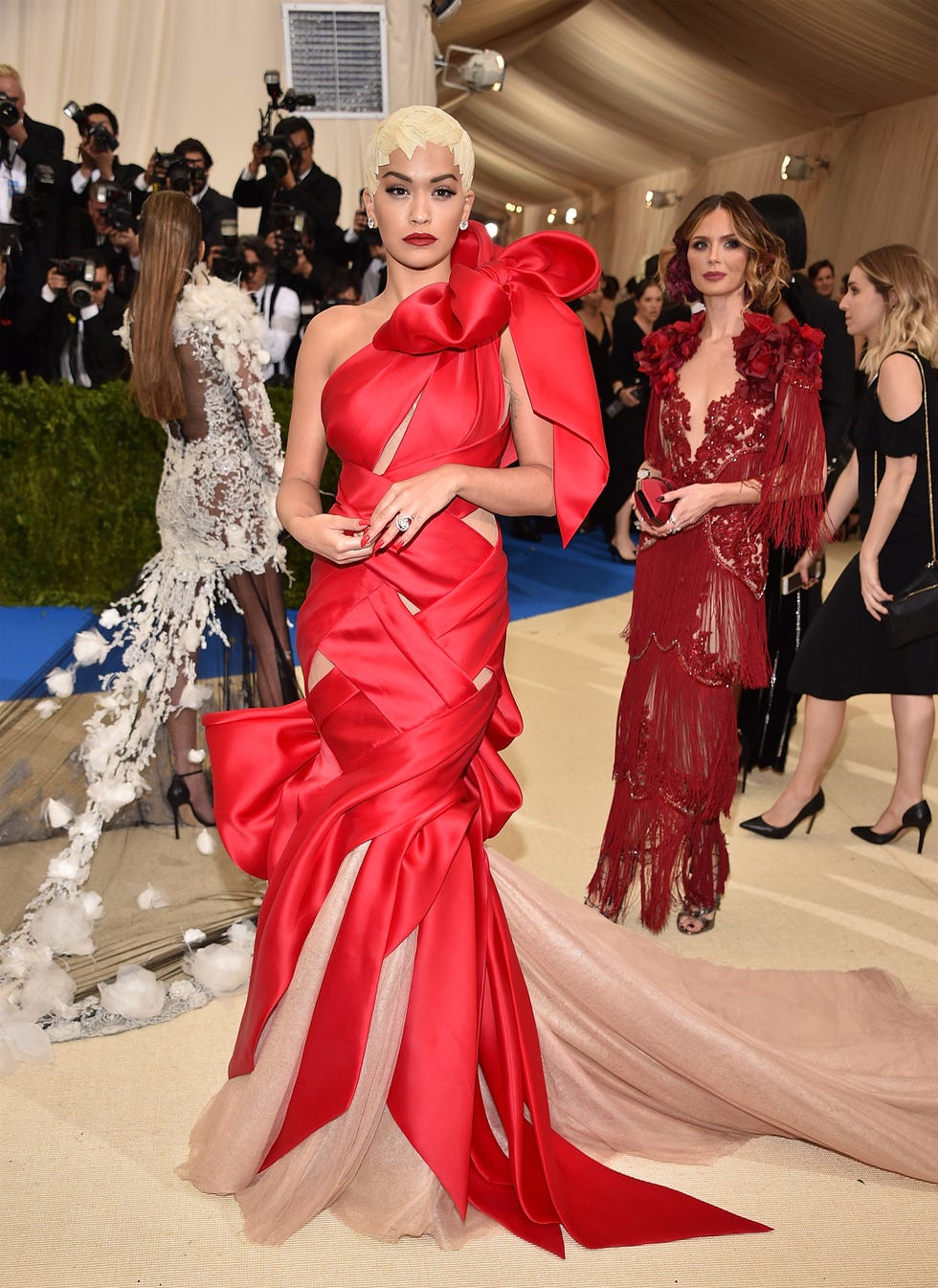 23 Best and Worst Dressed Celebs at the 2017 Met Gala