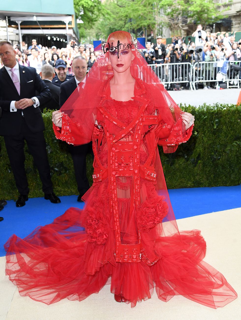 Red, Clothing, Red carpet, Carpet, Dress, Pink, Outerwear, Fashion, Flooring, Costume, 