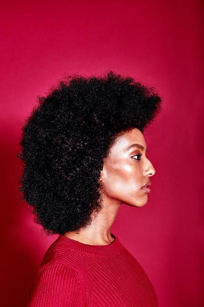Hairstyle, Chin, Afro, Jheri curl, Black hair, Magenta, Youth, Fur, Portrait, Portrait photography, 