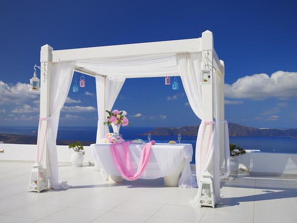 Architecture, Sky, Canopy bed, Arch, Vacation, Furniture, Sea, Bed, Ceremony, Beach, 