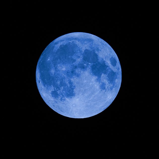 藍月將於萬聖節出現