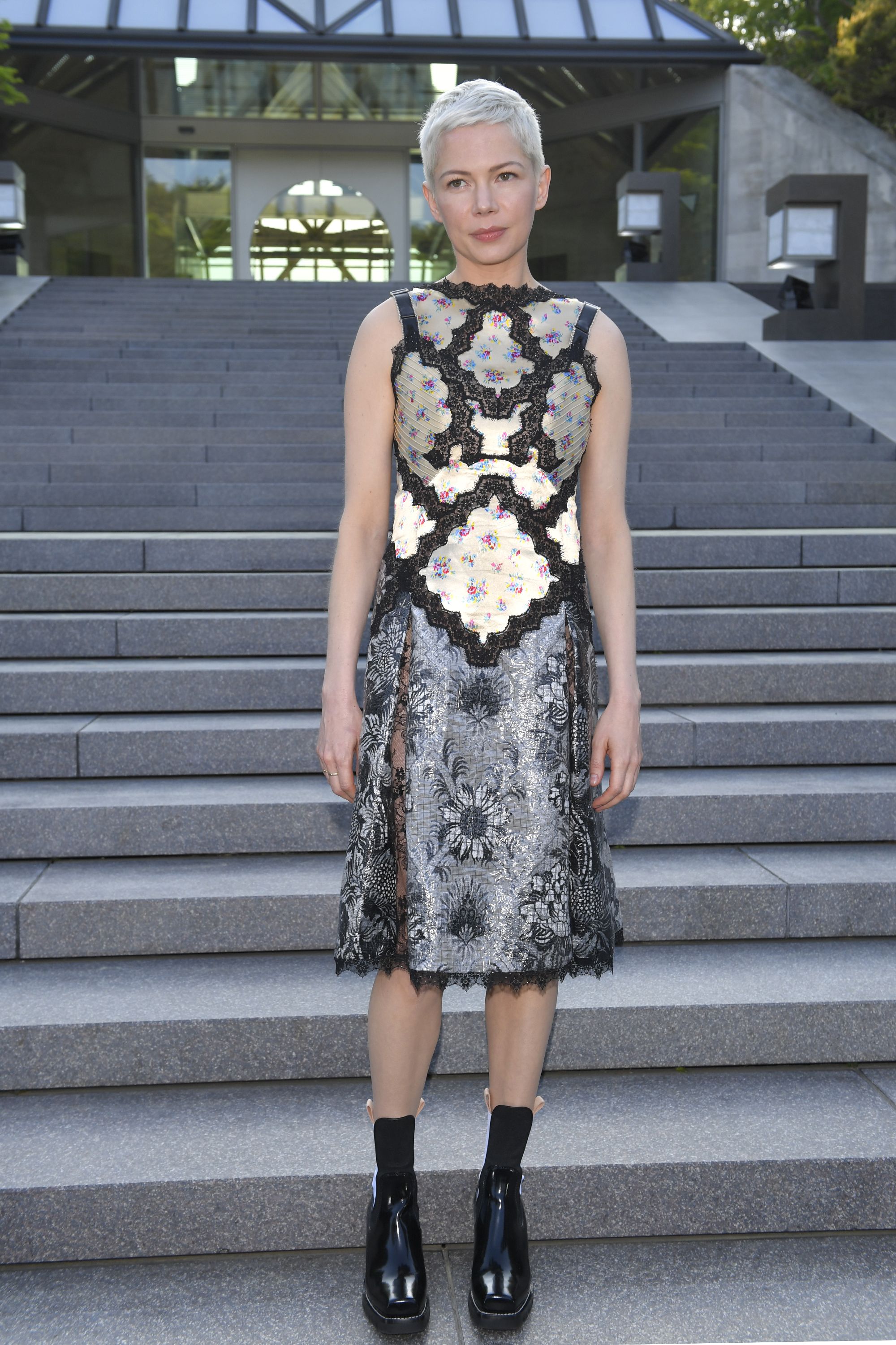 The Best Celebrity Style At Louis Vuitton's Tokyo Show