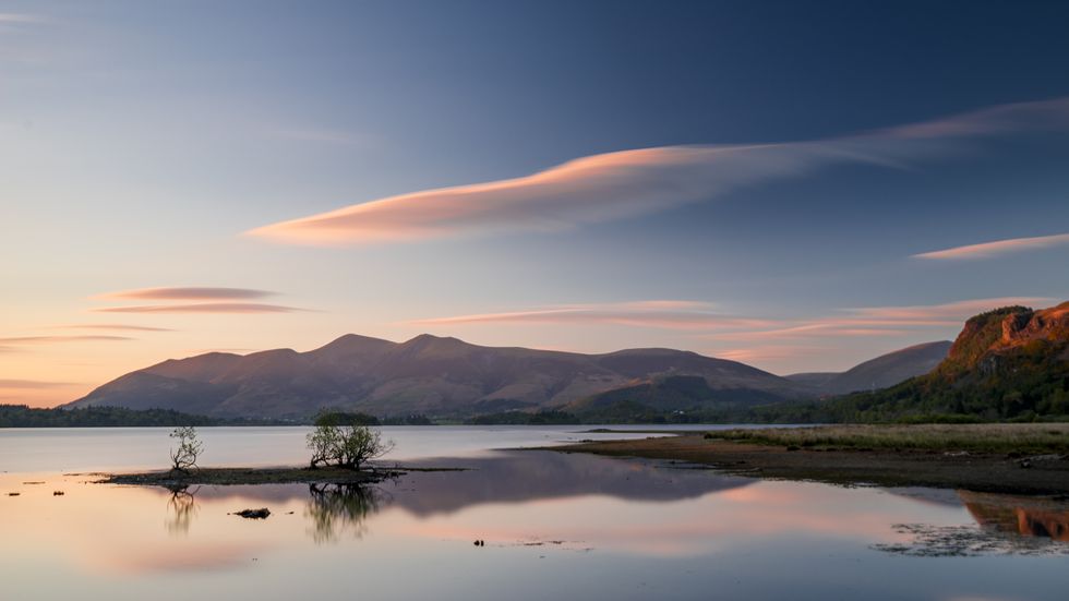 lenticular clouds over skiddaw, taken from the side of derwent water in borrowdale valley with keswick in the distance
lake district, cumbria uk