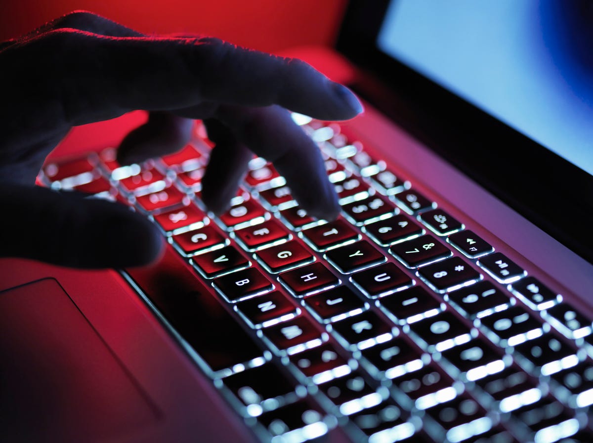 Questo hacker ha sbloccato tre milioni di cose