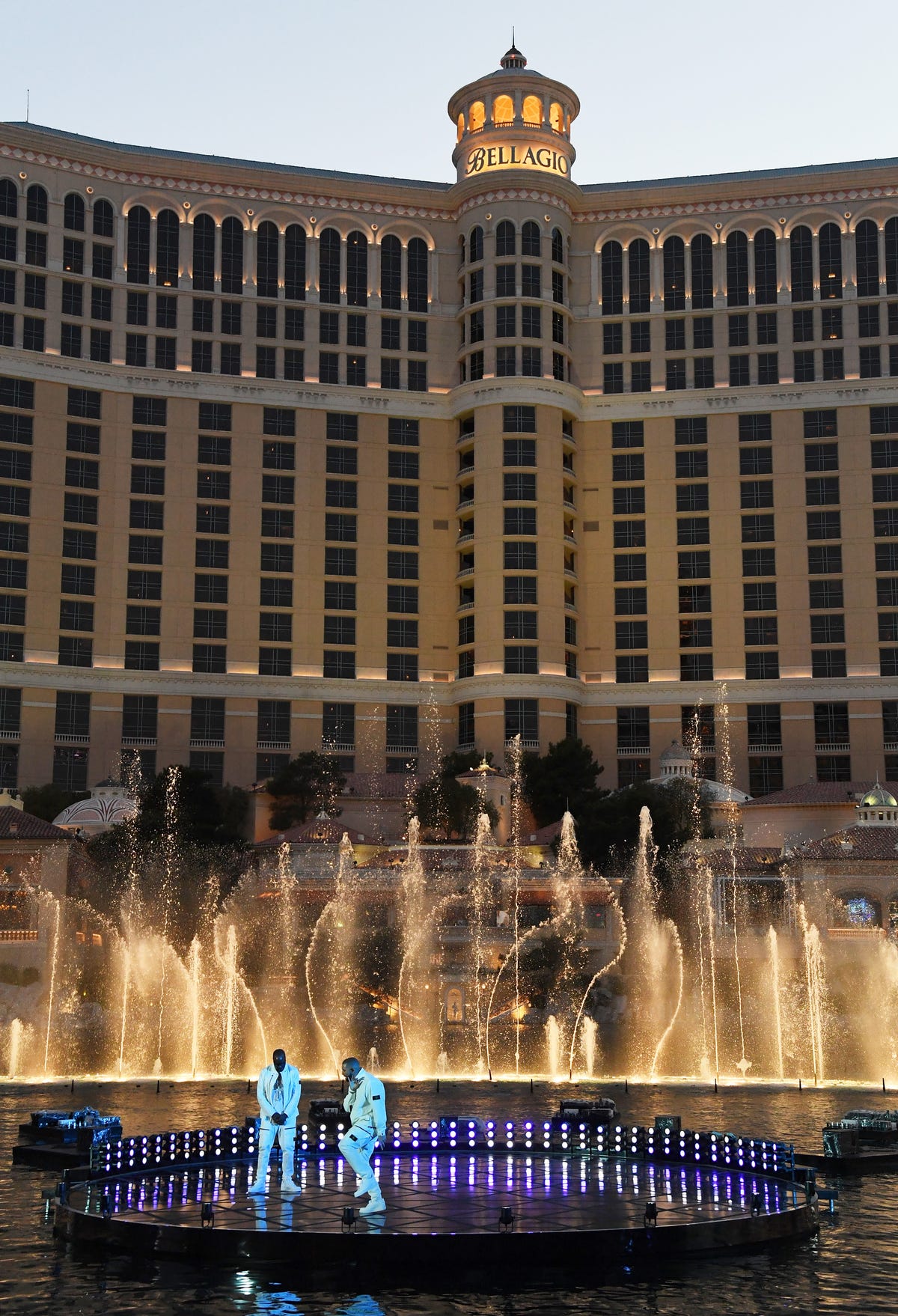 Here's What Will Happen If a Draft Prospect Dares To Jump Into The Bellagio  Fountain￼ - Daily Snark