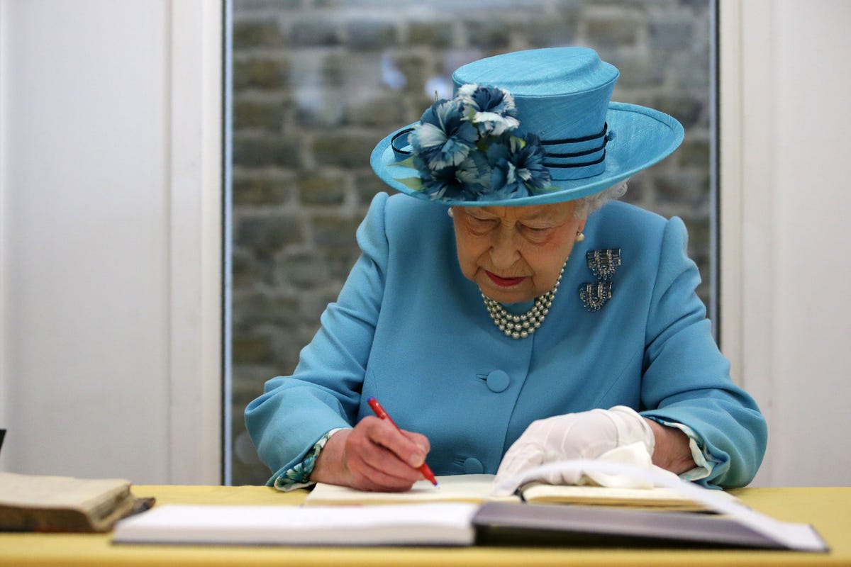 preview for See Queen Elizabeth’s Transformation Through the Years