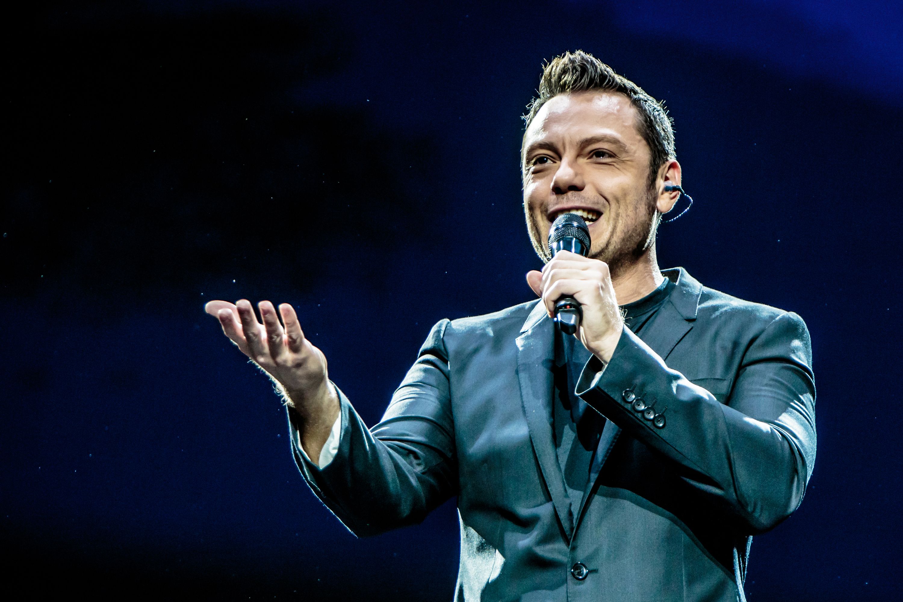 Tiziano Ferro, il marito Victor Allen e le canzoni