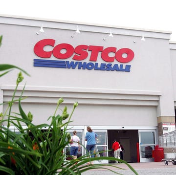 Costco Reports Q3 Profits Up 12.3 Percent mount prospect, il may 31: a worker pushes carts outside a costco wholesale store may 31, 2006 in mount prospect, illinois. third quarter earnings reported today were up at costco, the nations largest warehouse club operator, although current oil prices affected margins at their associated gas stations. (photo by tim boyle/getty images)