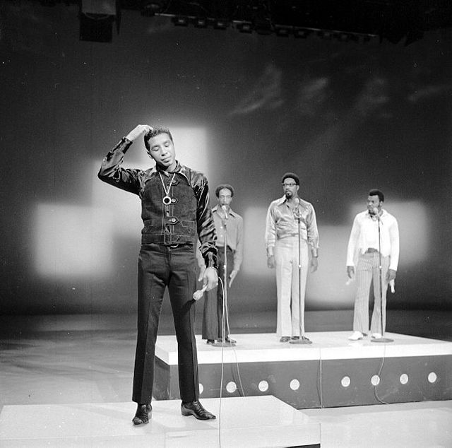 unspecified   january 01  photo of smokey robinson  the miracles  photo by michael ochs archivesgetty images