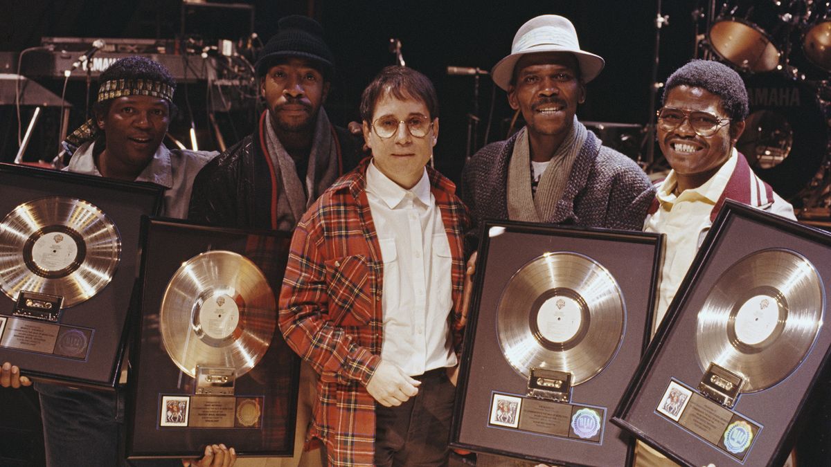 Paul Simon: The Controversial South African Trip That Inspired ’Graceland’