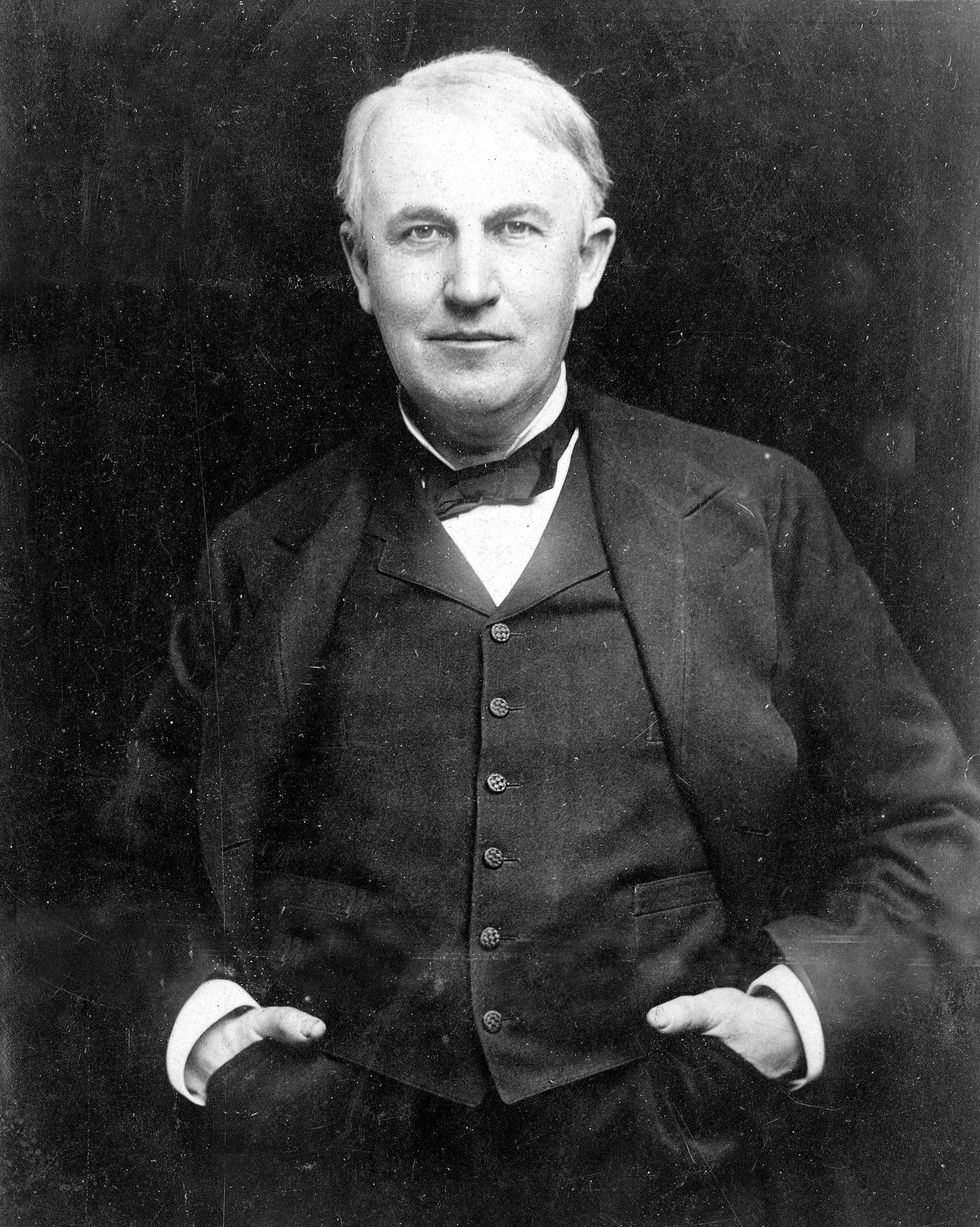 Thomas Edison kreeg tijdens zijn loopbaan octrooien voor meer dan duizend uitvindingen zoals voor de grammofoon de elektrische lamp en de microfoon