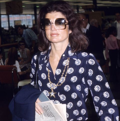 Jackie Onassis Sighting at Heathrow Airport - July 4, 1976