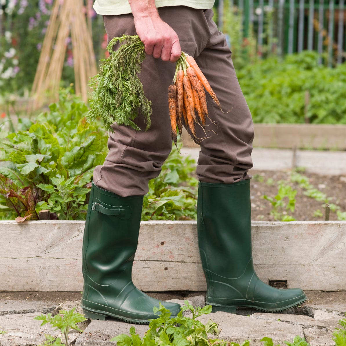 Muddy Conditions Are No Match for These Durable Garden Boots. Here Are Our Favorite Pairs.
