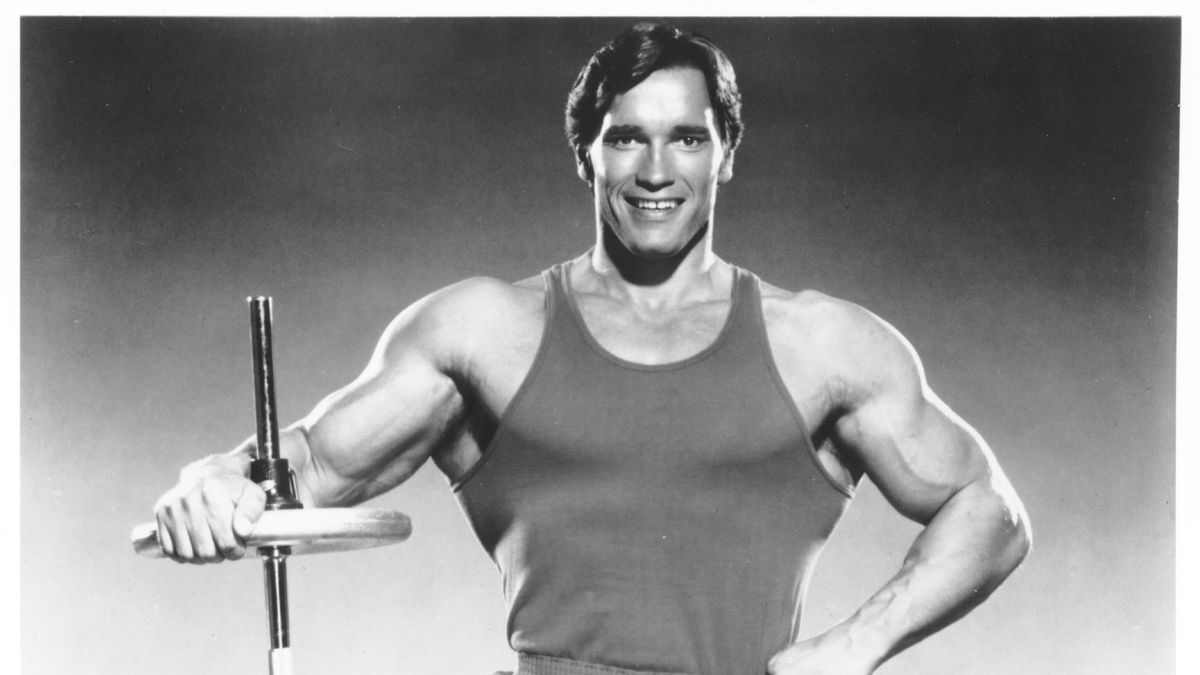 Arnold Schwarzenegger's Ab, Calf Definition Workout