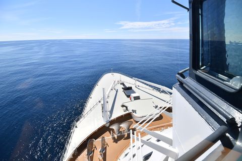 a photo taken on june 28, 2017, shows the bow of the cunard cruise liner rms queen mary 2, sailing in the atlantic ocean during the bridge 2017, a transatlantic race from saint nazaire, france, to new york city