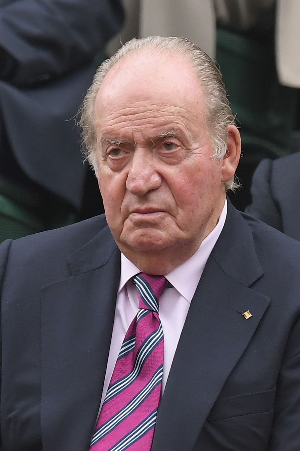 london, england   july 15  juan carlos i, former king of spain attends day twelve of the wimbledon tennis championships at the all england lawn tennis and croquet club on on july 15, 2017 in london, united kingdom  photo by karwai tangwireimage