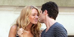 Real-life couple Blake Lively and Penn Badgley shooting Gossip Girl