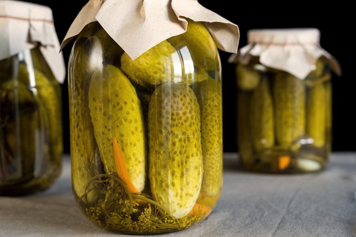 Benefits of Drinking Pickle Juice - How It Helps Post-Workout Recovery