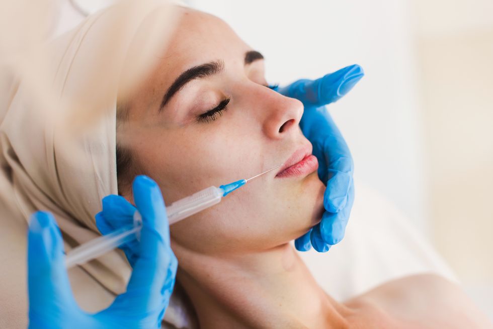 Beauty facial injections