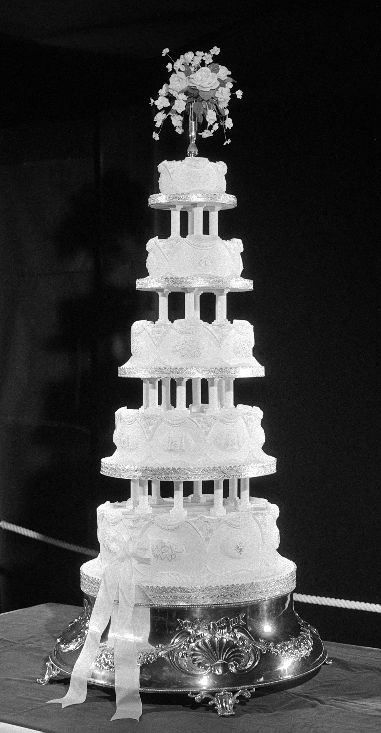 The Royal Wedding Cake - Torte Cake Art