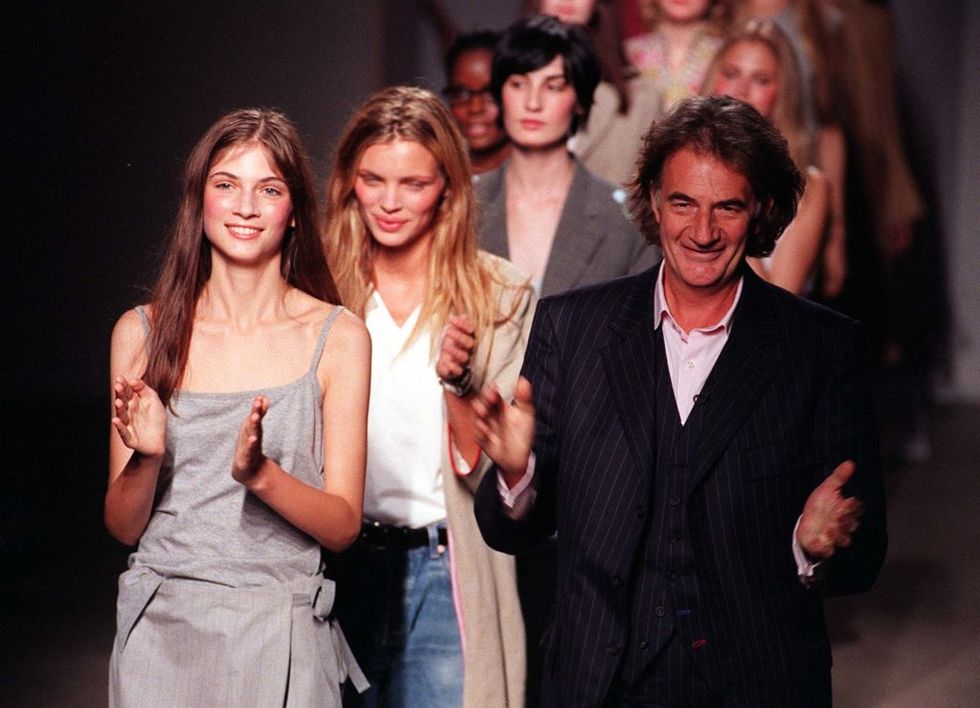 clothes designer paul smith right takes to the catwalk with the models at the end of his summer collection show during london fashion week   15901 paul smith is one of five top designers who have pulled out of the london fashion week, after the tragedy in the united states   photo by neil munns   pa imagespa images via getty images