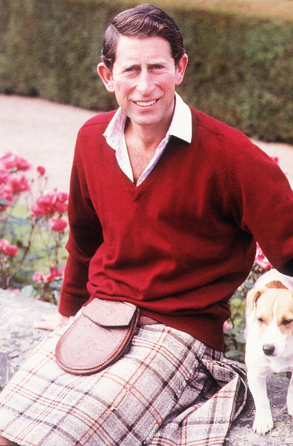 prince charles with his dog tigger august 1988 photo by mirrorpixgetty images