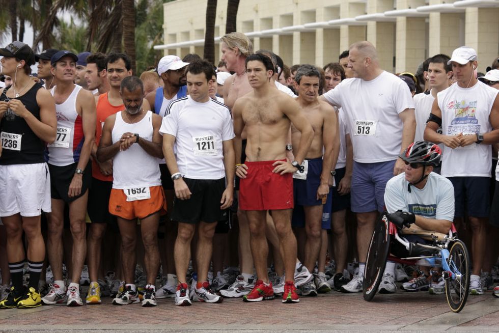 Barechested, Recreation, Crowd, Muscle, Marathon, Human, Team, Running, Fun, Long-distance running, 