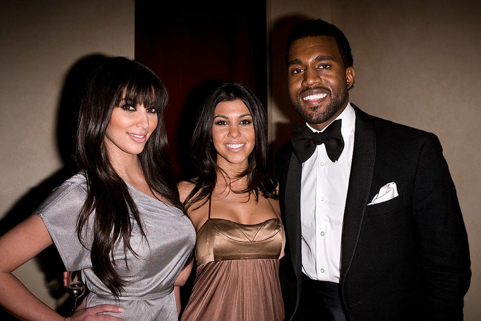 kim kardashian, kourtney kardashian y kanye west en 2008