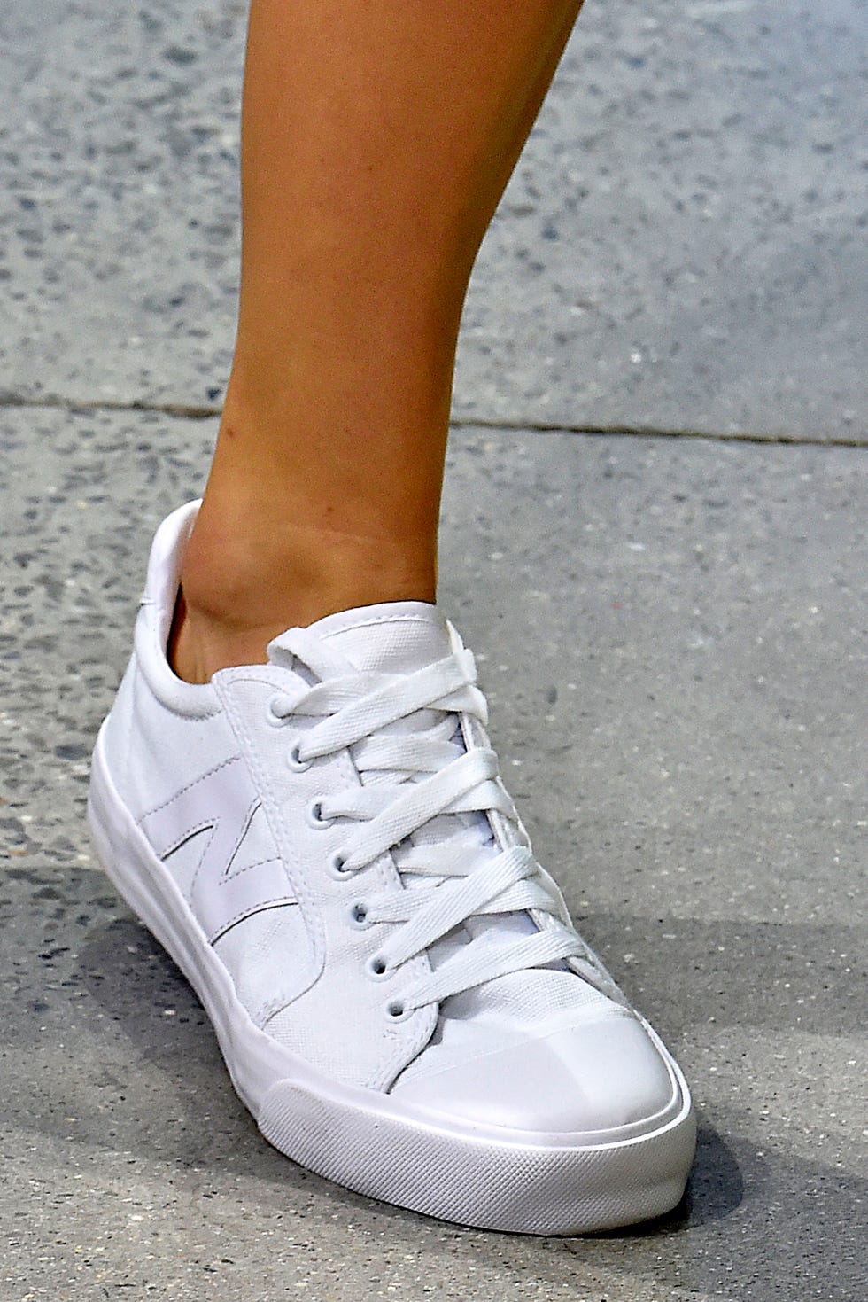 Shoe, Footwear, White, Fashion, Sneakers, Street fashion, Plimsoll shoe, Human leg, Ankle, Leg, 