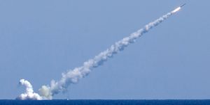 Missile, Vehicle, Sky, space shuttle, Rocket, Aerospace engineering, Rocket-powered aircraft, Air show, Pollution, Aircraft, 