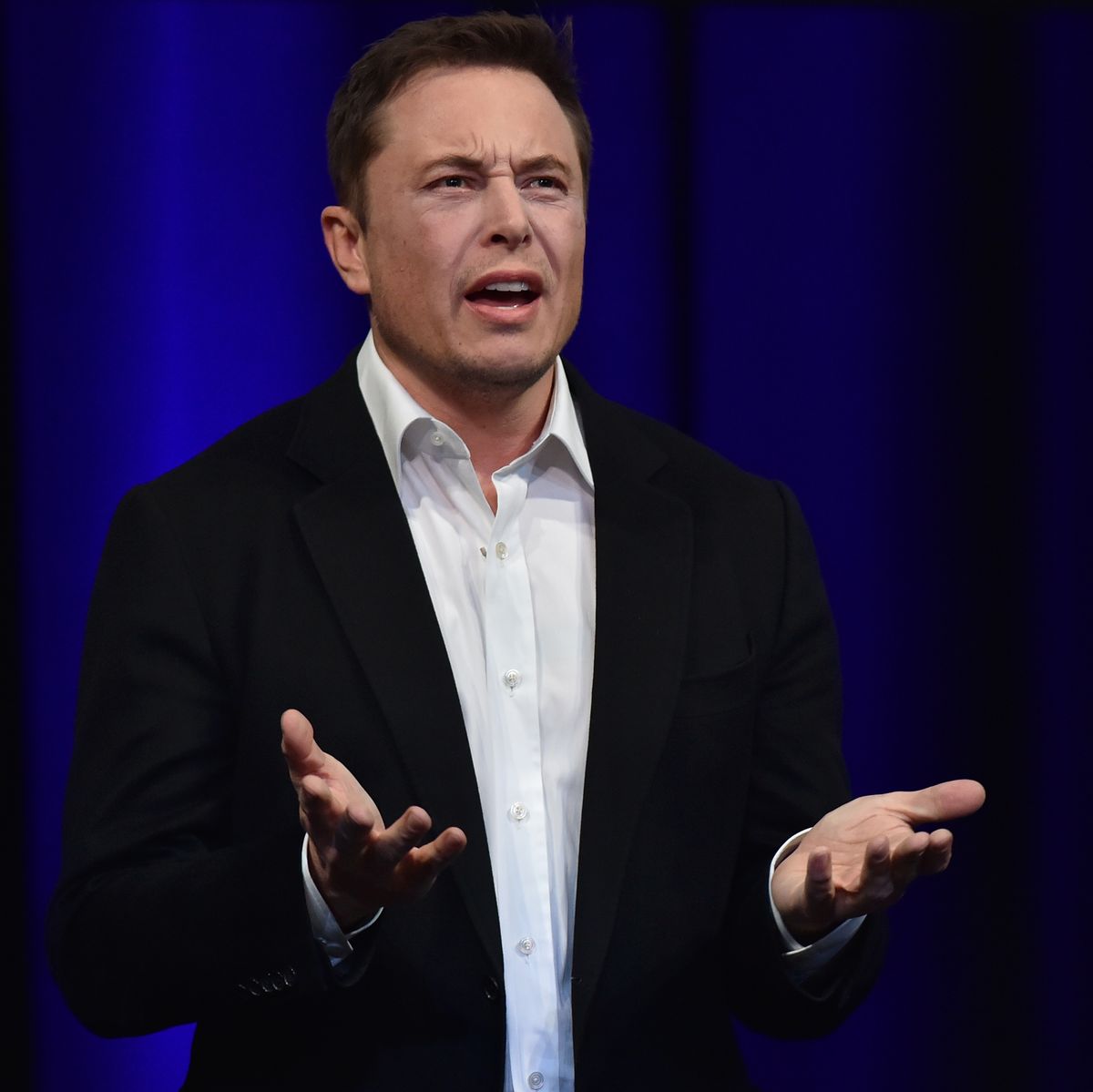billionaire entrepreneur and founder of spacex elon musk speaks at the 68th international astronautical congress 2017 in adelaide on september 29, 2017   musk said his company spacex has begun serious work on the bfr rocket as he plans an interplanetary transport system photo by peter parks  afp        photo credit should read peter parksafp via getty images