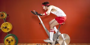 migliori esercizi per accelerare metabolismo uomo sulla cyclette che fa cardio