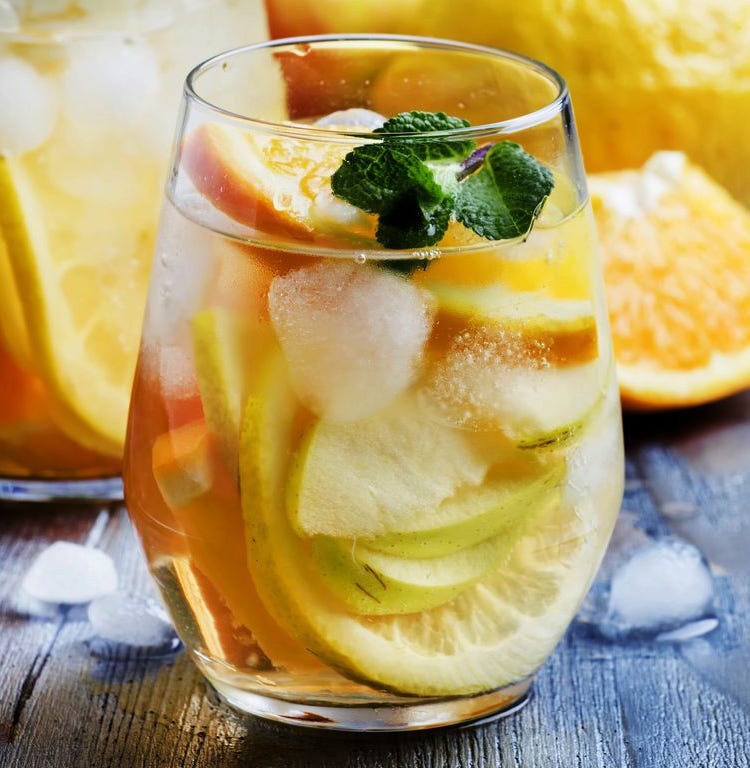 apple cider sangria