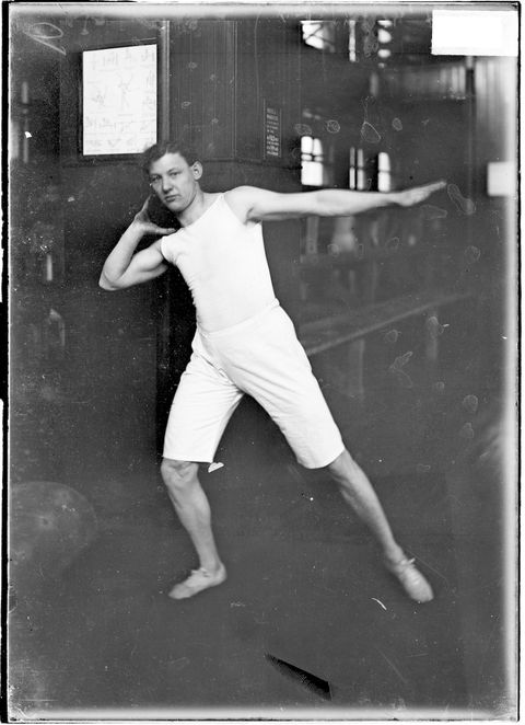 Shot put training, 1903