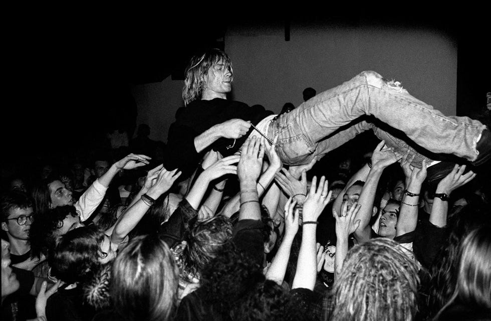 Las 10 cintas de cassette más valiosas que podrías tener guardadas y vender por hasta 45.000 euros 10 Merca2.es 5. Nirvana - Nevermind (1991)