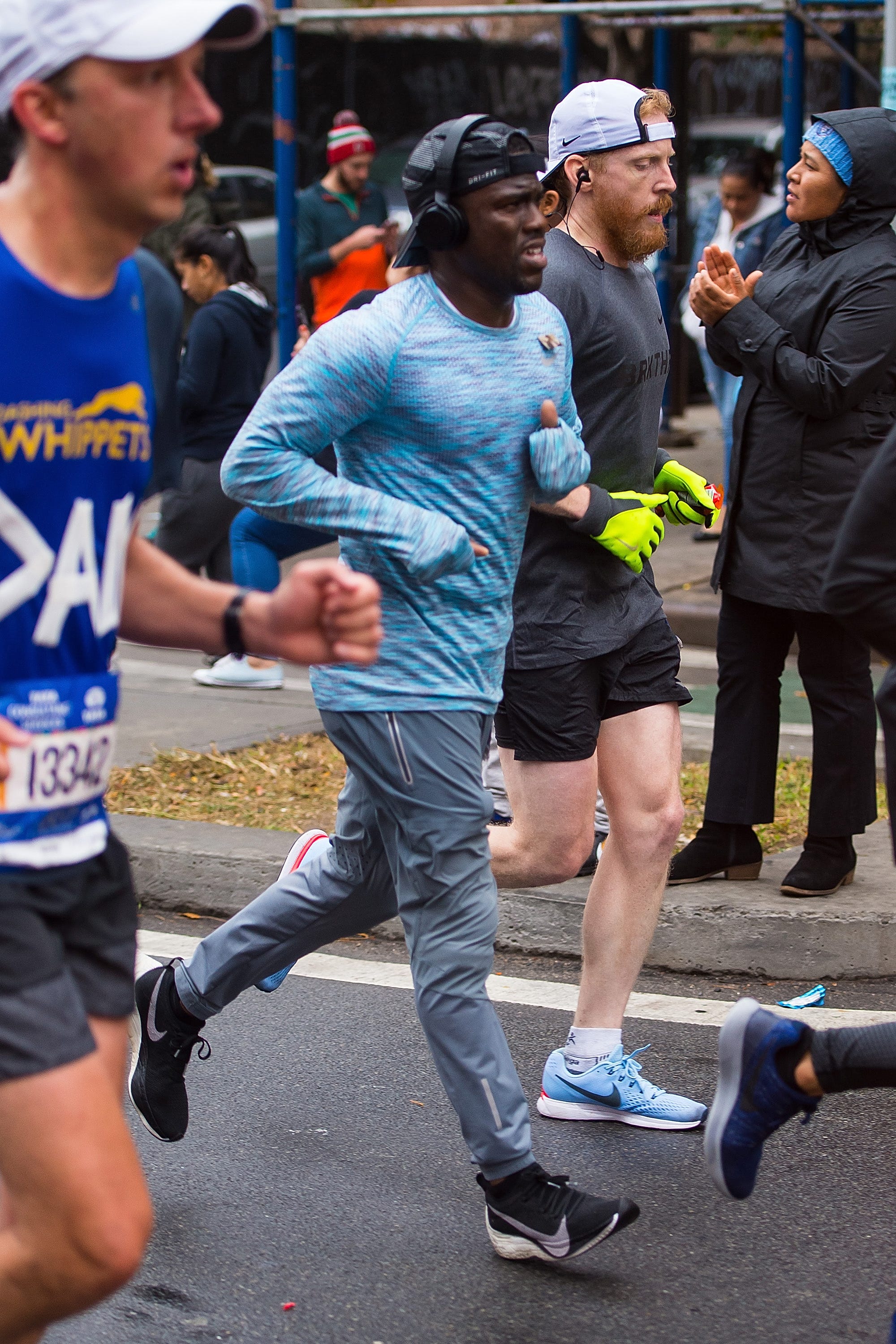 Kevin Hart running