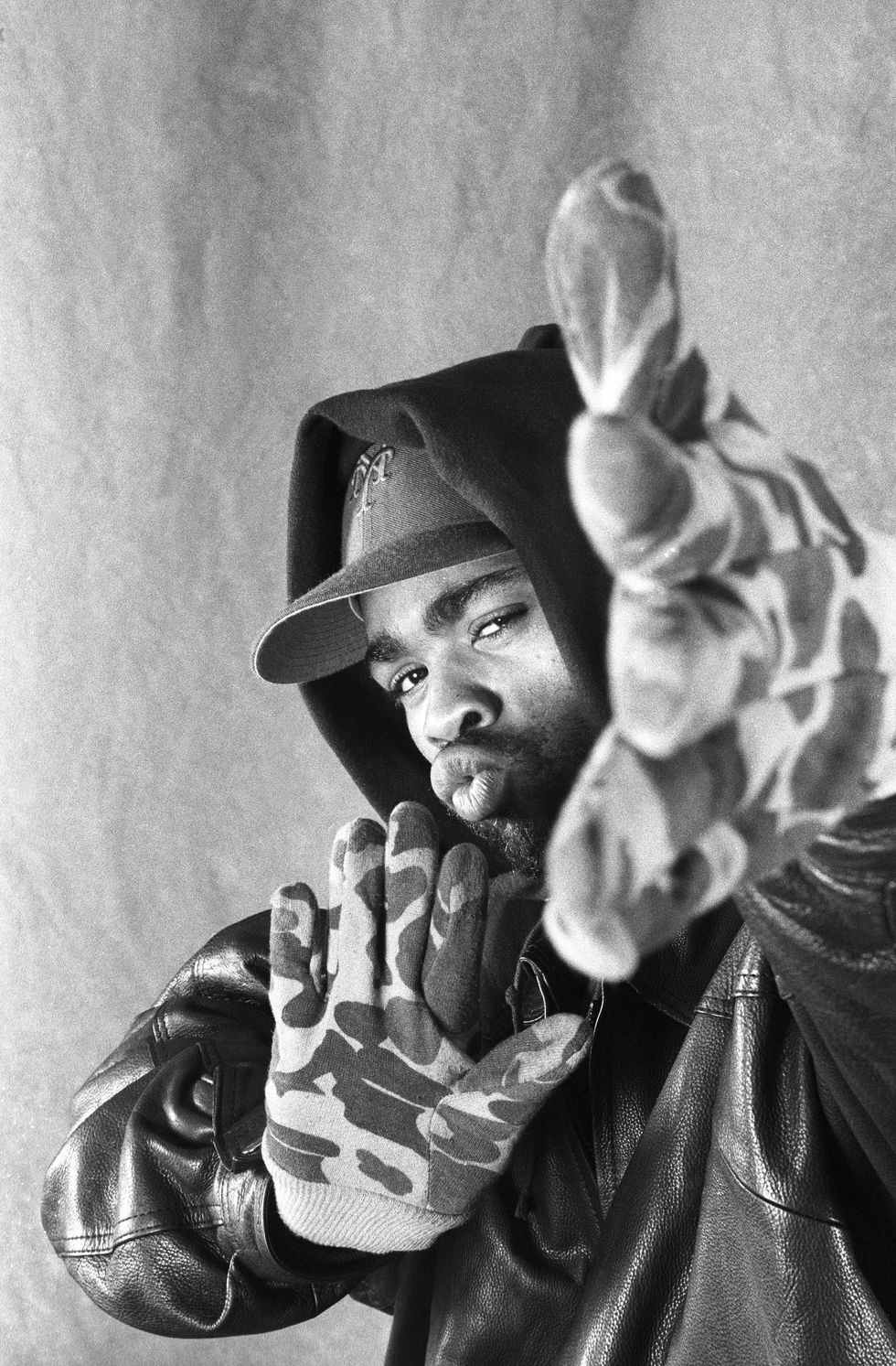 rapper method man poses for a portrait session in november 1993 in new york, new york photo by al pereiramichael ochs archivesgetty images