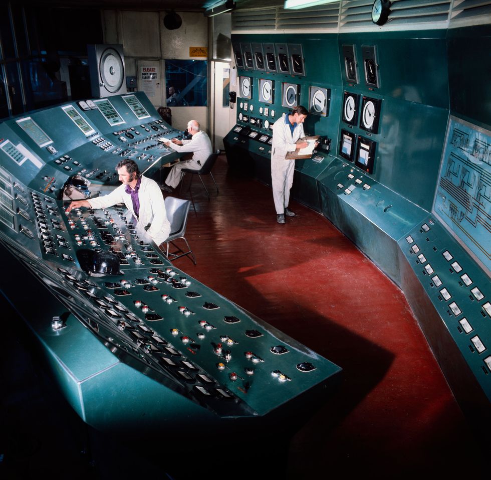 Satisfying photos of classic and modern control rooms