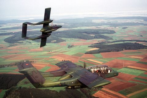Airplane, Aircraft, Vehicle, Military aircraft, Propeller-driven aircraft, Aviation, Aerial photography, Ground attack aircraft, Flight, North american b-25 mitchell, 