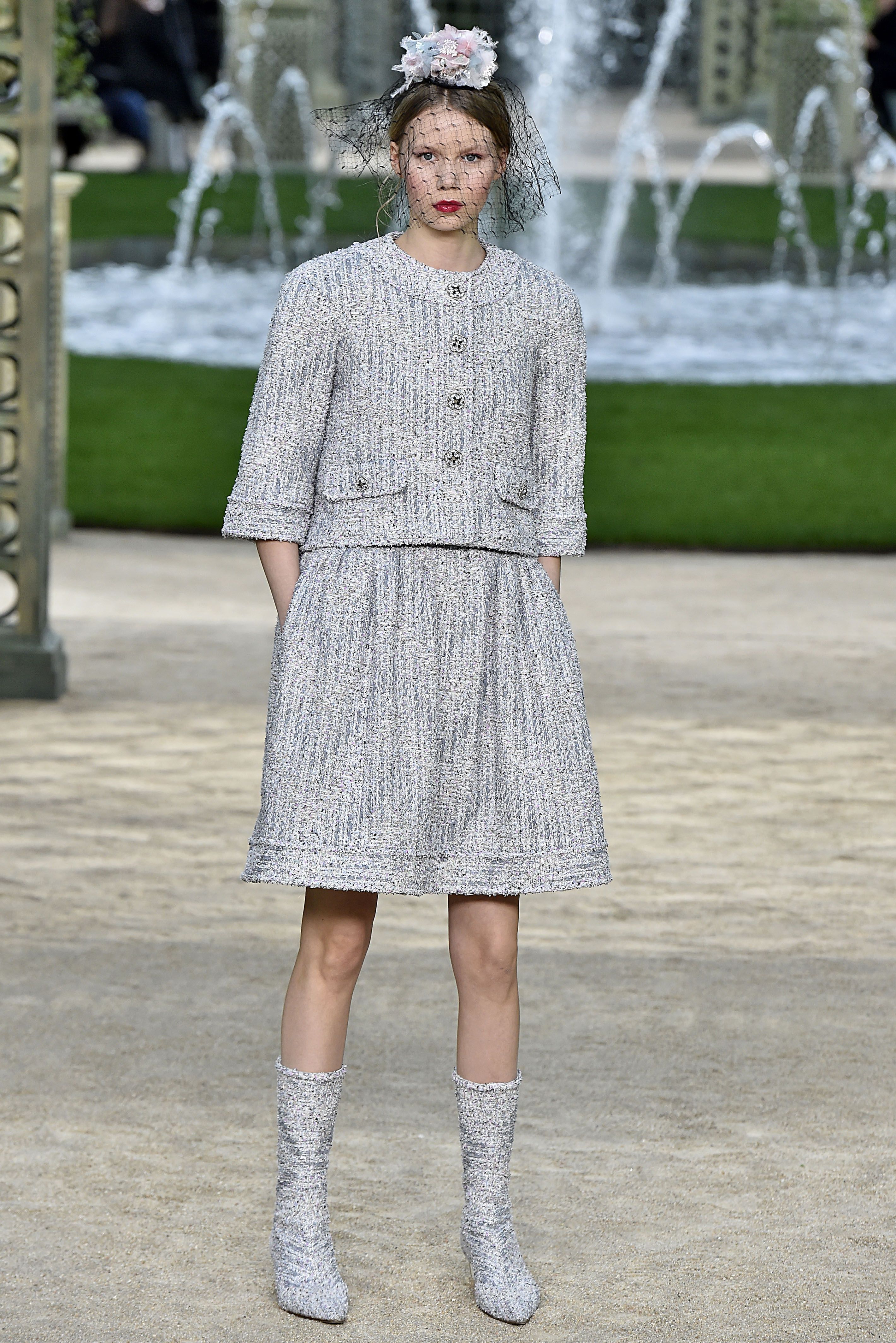 Chanel Spring 2018 Dress Collection