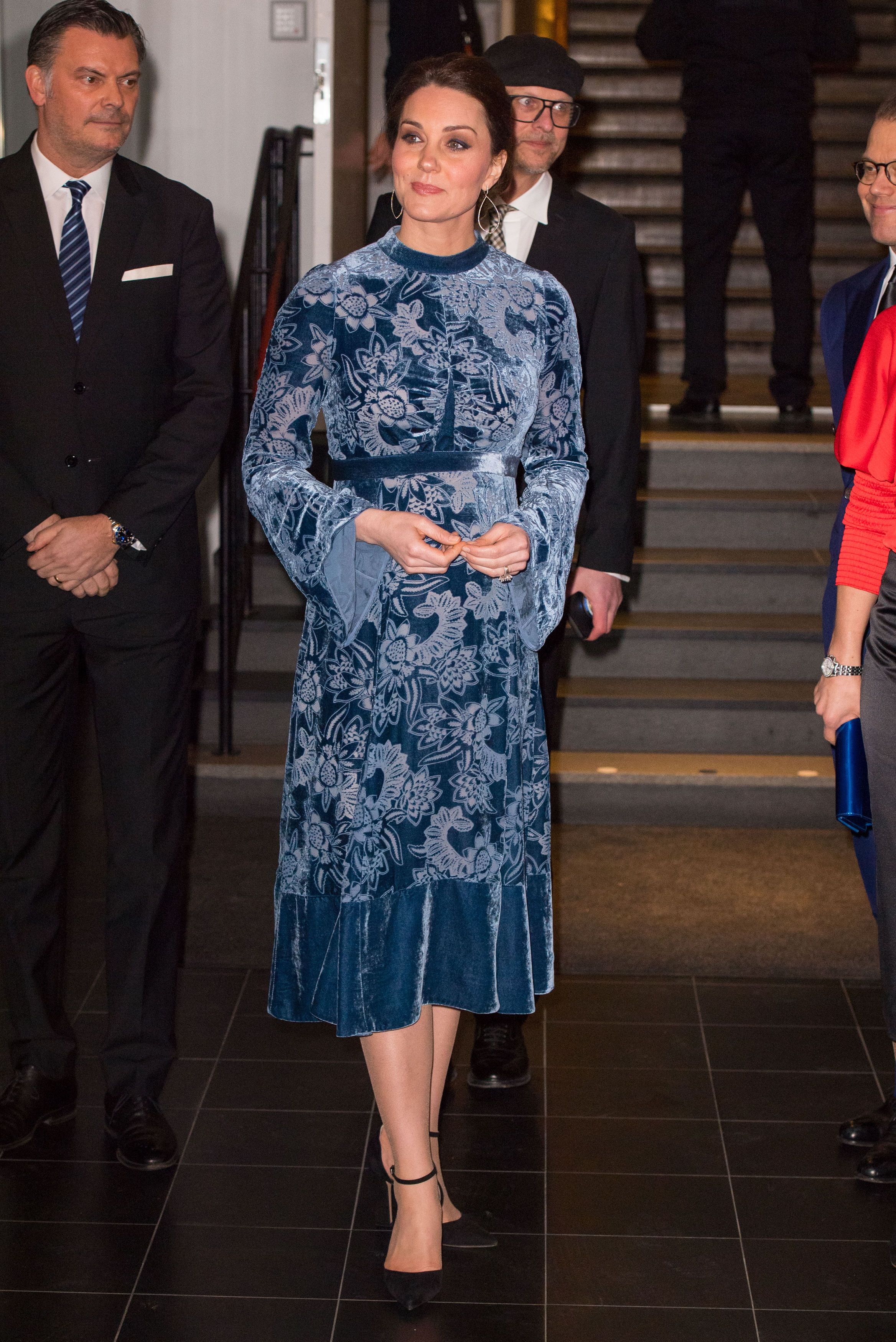 50 Best Kate Middleton Pregnant Style Looks - Princess Kate Maternity  Fashion