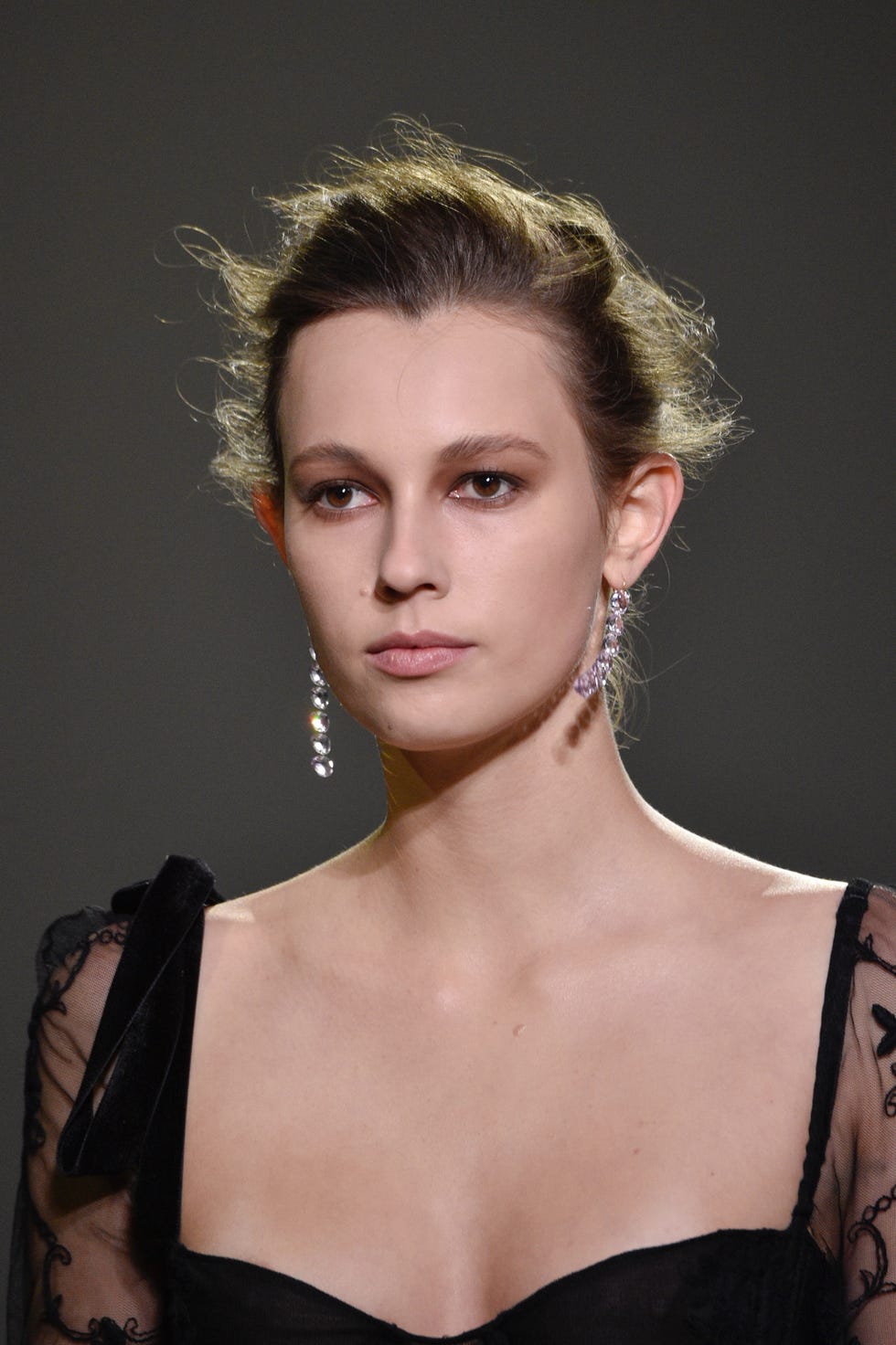 Hair, Face, Fashion model, Beauty, Hairstyle, Fashion, Eyebrow, Lip, Chin, Skin, 