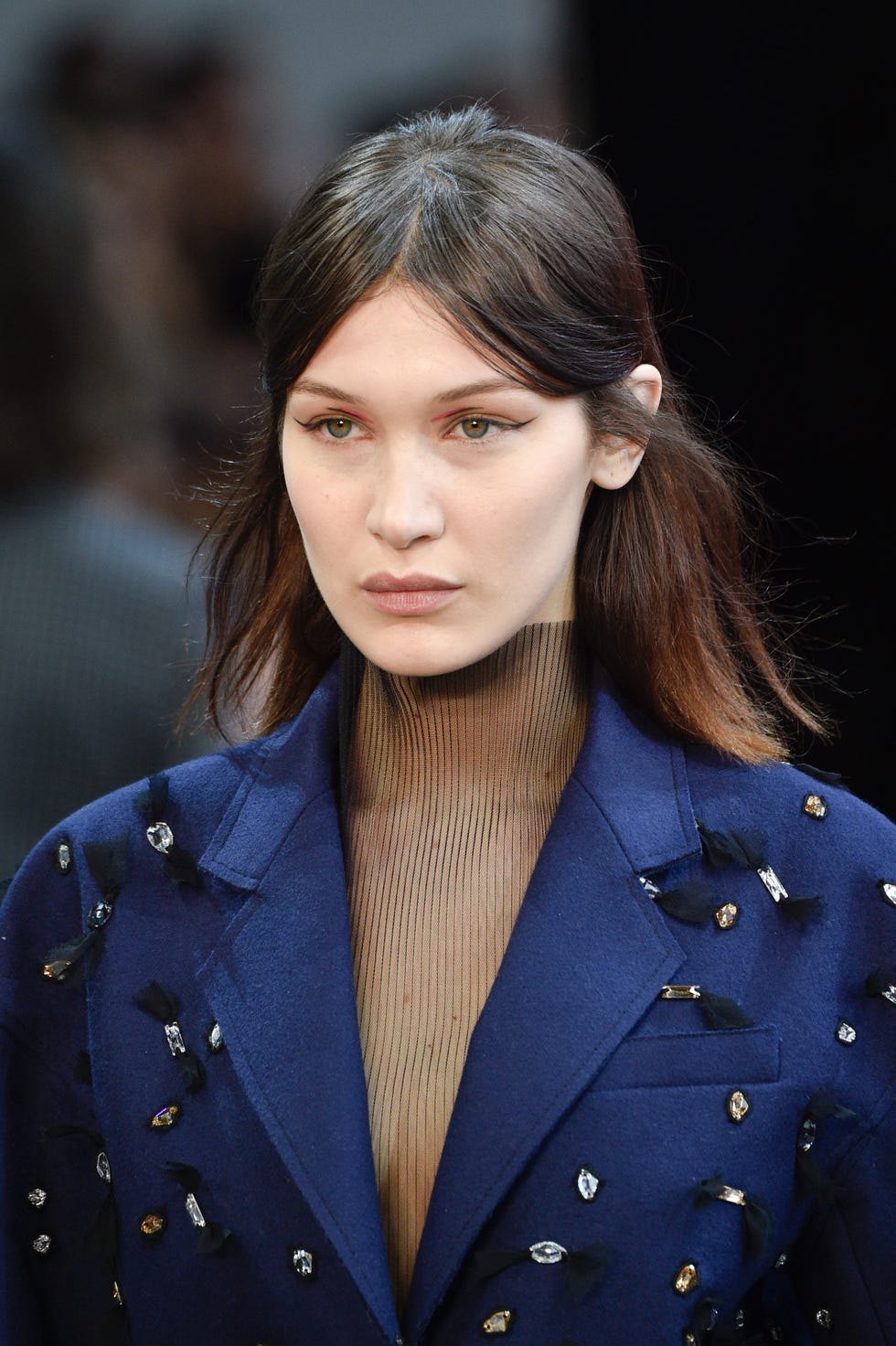 Hair, Fashion, Face, Hairstyle, Fashion model, Beauty, Eyebrow, Lip, Runway, Fashion show, 