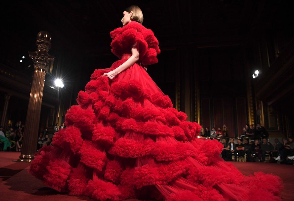 Red, Dress, Gown, Clothing, Fashion, Haute couture, Event, Fashion design, Flooring, Performance art, 