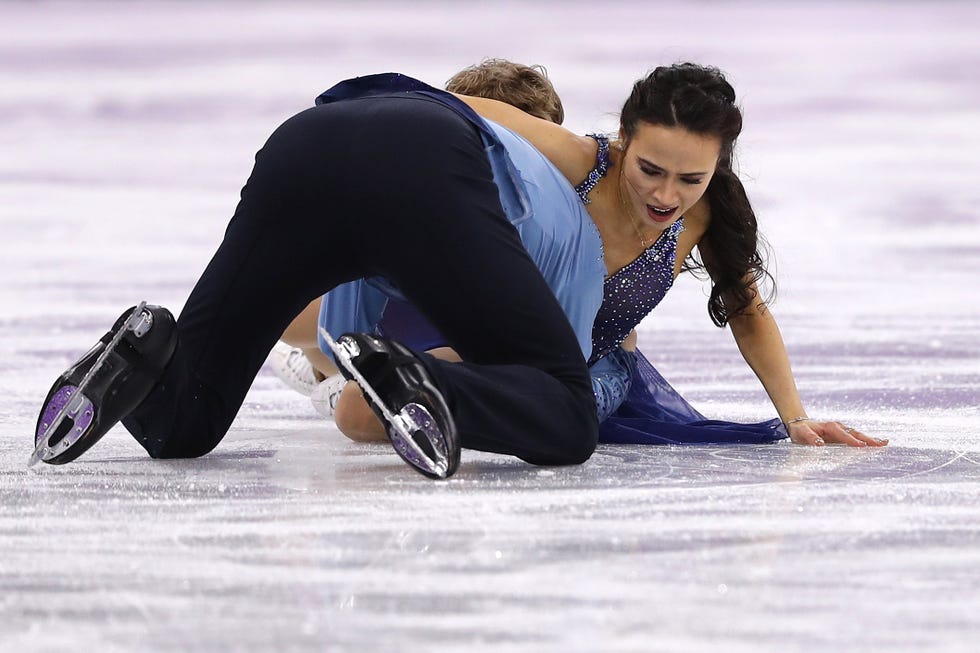 Team USA Ice Dancers Fall Madison Chock and Evan Bates Crash During