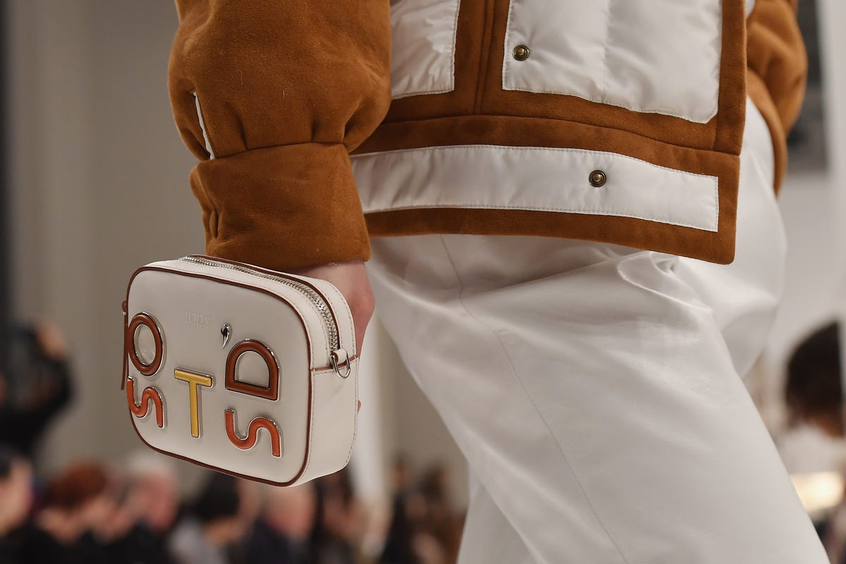 Everyone carried this brand's bags around Milan during fashion week -  LaiaMagazine