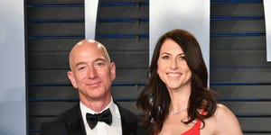 beverly hills, ca   march 04  jeff bezos l and mackenzie bezos attend the 2018 vanity fair oscar party hosted by radhika jones at wallis annenberg center for the performing arts on march 4, 2018 in beverly hills, california  photo by dia dipasupilgetty images